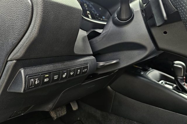 Test Toyota Corolla TS GR Sport 2.0 Hybrid e‑CVT (2023)