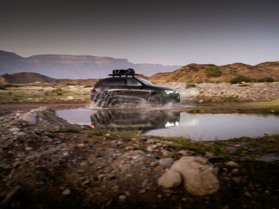 Audi Q8 e-tron edition Dakar