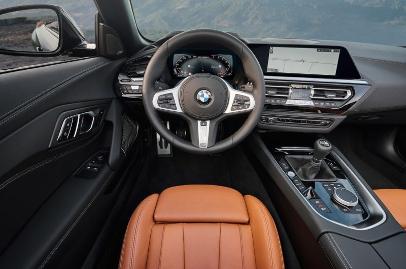 2024 BMW Z4 Pure Impulse