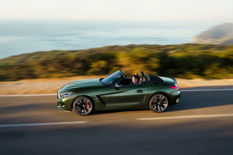 2024 BMW Z4 Pure Impulse