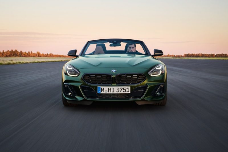 2024 BMW Z4 Pure Impulse