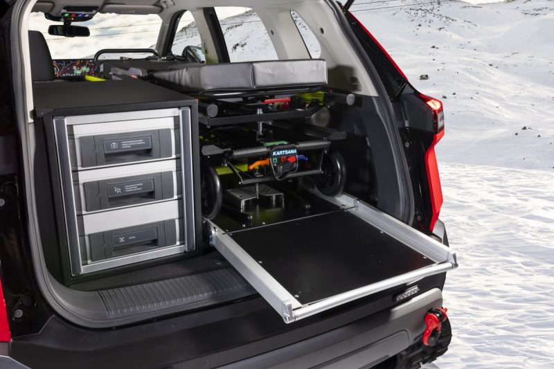 Nissan X-Trail Mountain Rescue