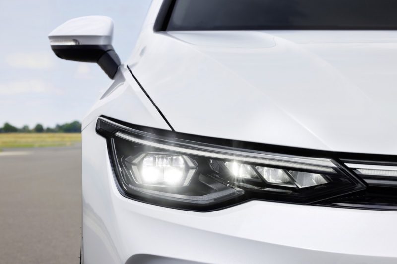 2024 Volkswagen Golf eHybrid | facelift
