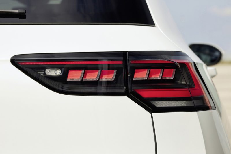 2024 Volkswagen Golf eHybrid | facelift