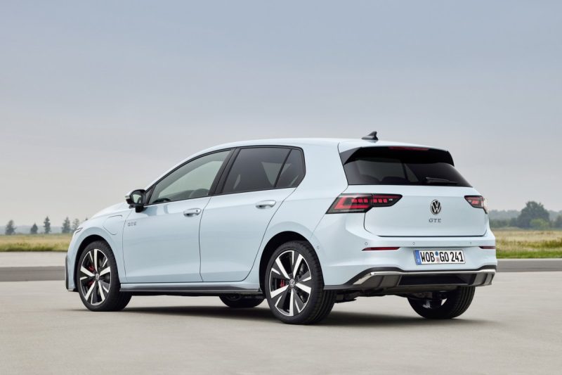 2024 Volkswagen Golf GTE | facelift