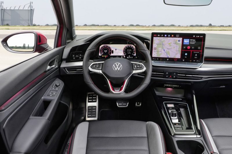 2024 Volkswagen Golf GTI | facelift