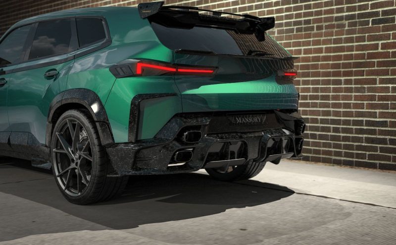 Mansory upravil BMW XM