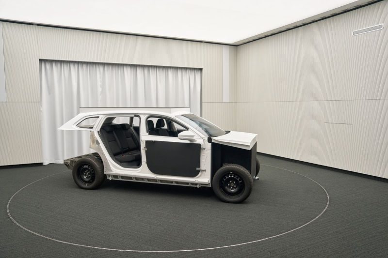 Škoda - Centrum virtuálního vývoje - (1)