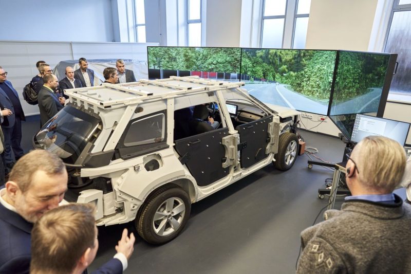 Škoda - Centrum virtuálního vývoje - (2)