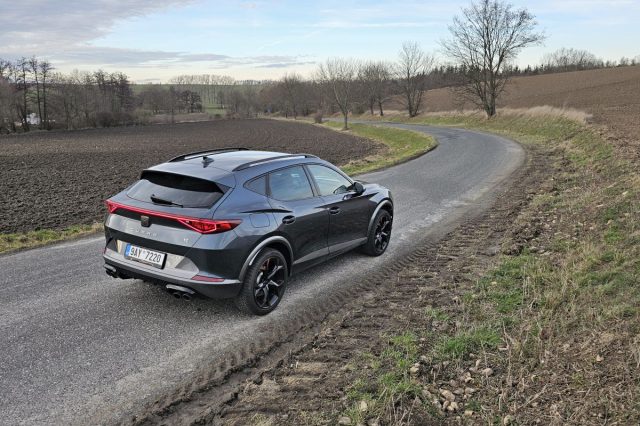 Test CUPRA Formentor VZ 2.0 TSI 310k DSG 4WD (2024)