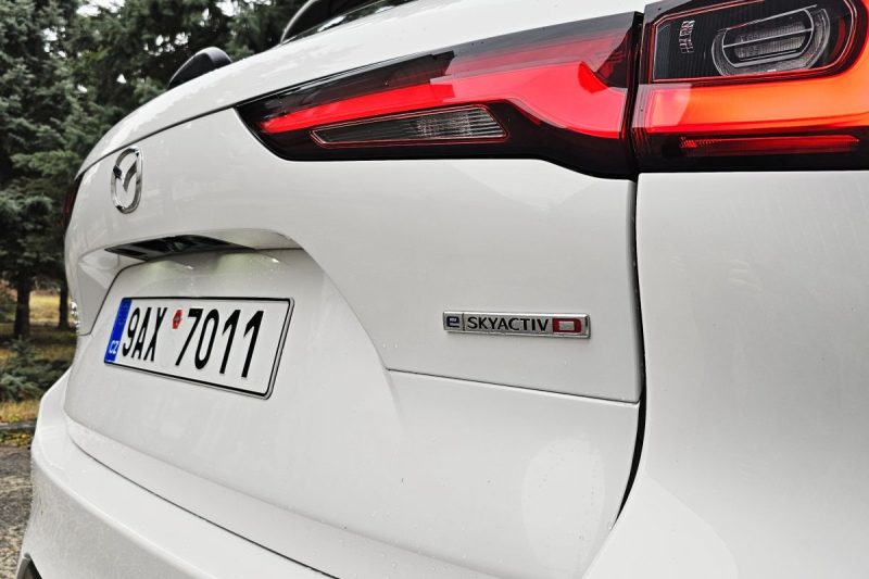 Test Mazda CX-60 3.3 e-Skyactiv D254 (2024)