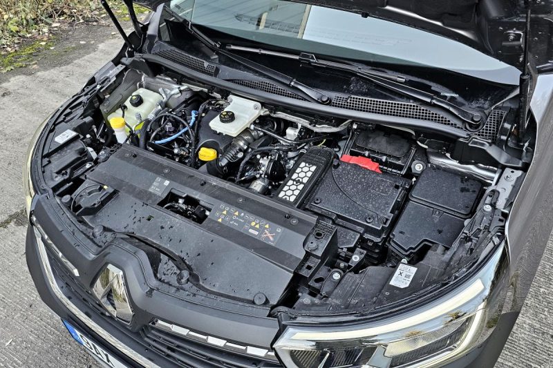 Test Renault Kangoo Van L2H1 Extra Blue dCi 115 EDC (2024)