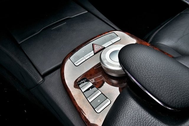 Test ojetiny Mercedes-Benz S 320 CDI 4Matic (2008)