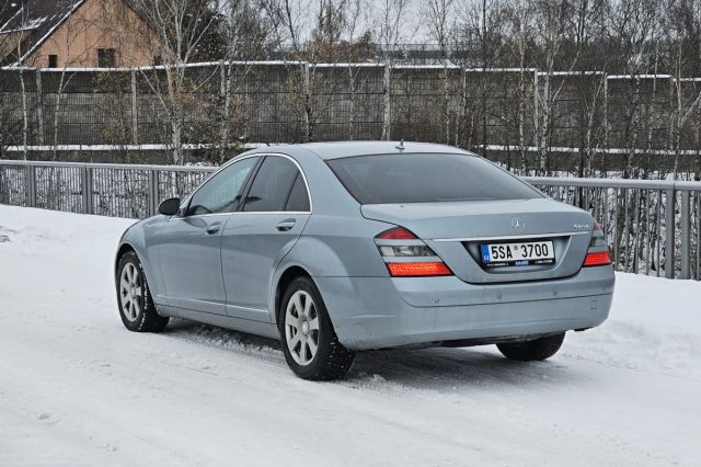 Test ojetiny Mercedes-Benz S 320 CDI 4Matic (2008)
