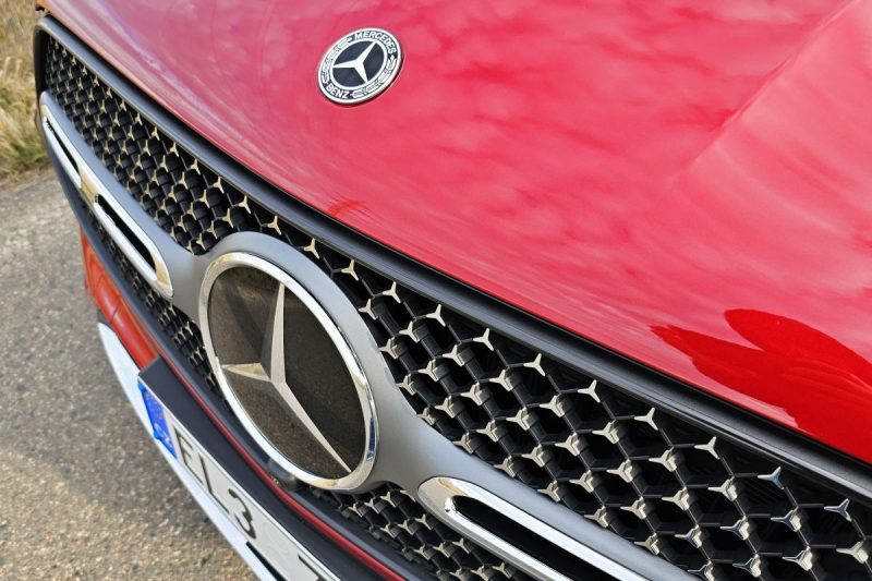 Test Mercedes-Benz GLC 300 de 4MATIC kupé | naftový plug-in hybrid (2024)