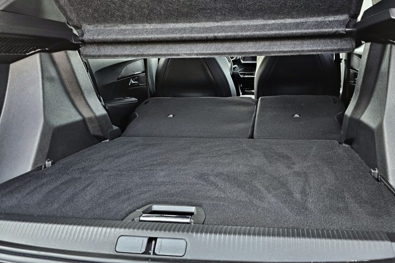 Test Peugeot 2008 GT PureTech 130 EAT8 (2024)
