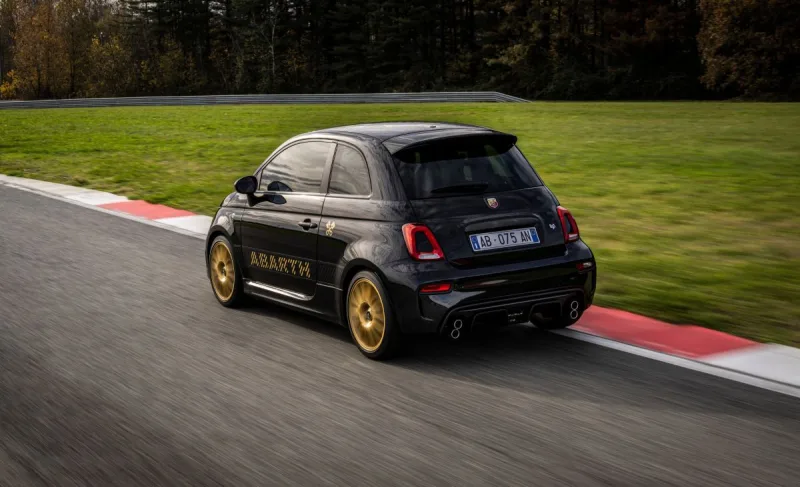 Abarth 695 75° Anniversario | 2024