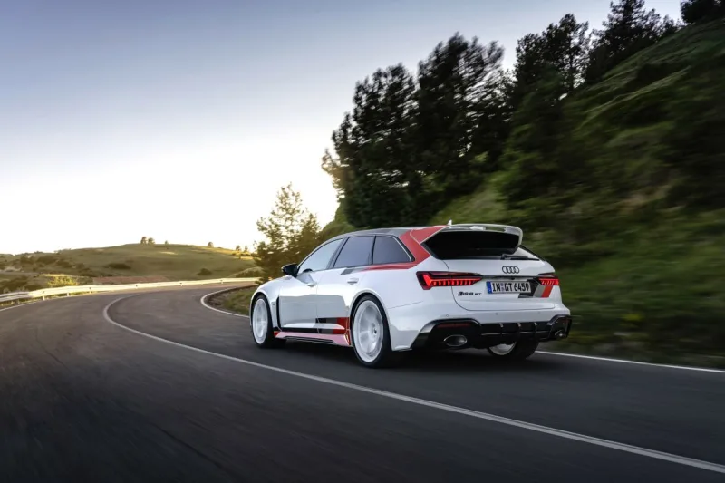 2024 Audi RS 6 Avant GT