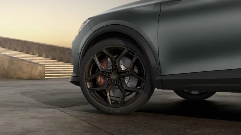 CUPRA Formentor VZ5 Enceladus Grey