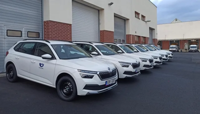 Česká pošta bude jezdit elektromobily, jen letos jich pořídí 250. Celkem to bude tento rok 2000 aut