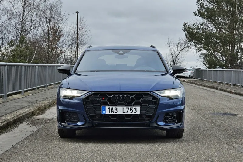 Test Audi S6 Avant quattro (2024)
