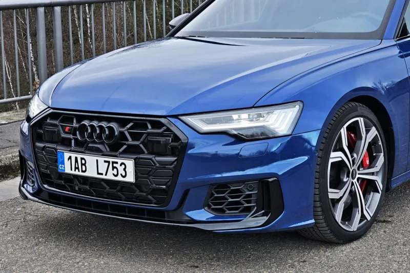 Test Audi S6 Avant quattro (2024)
