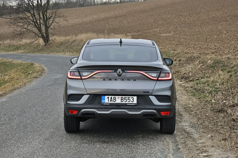 Test Renault Arkana E-Tech full hybrid 145 (2024)