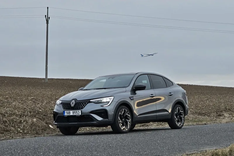 Test Renault Arkana E-Tech full hybrid 145 (2024)