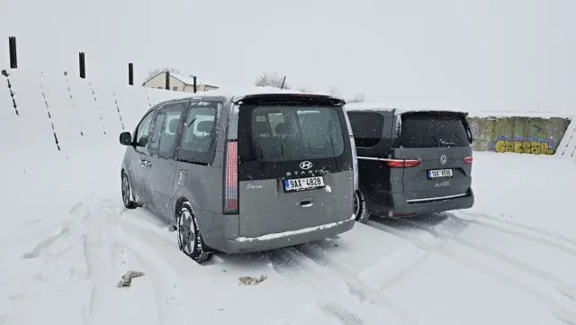 Srovnávací test: Hyundai Staria a Volkswagen Multivan (2024)