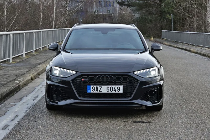 Test Audi RS 4 Avant (2024)