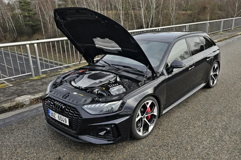 Test Audi RS 4 Avant (2024)
