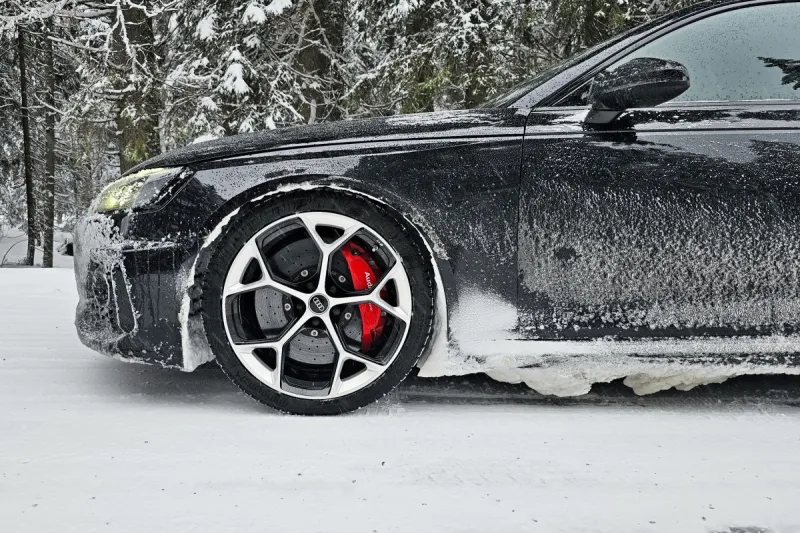 Test Audi RS 4 Avant (2024)