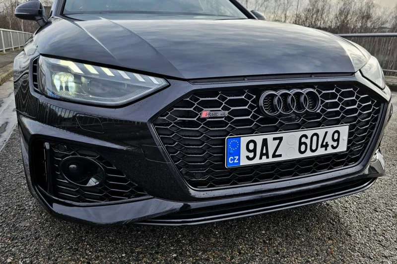 Test Audi RS 4 Avant (2024)