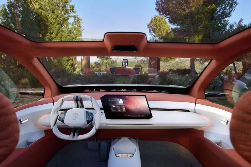 BMW Vision Neue Klasse X | 2024