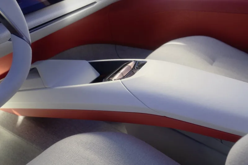 BMW Vision Neue Klasse X | 2024