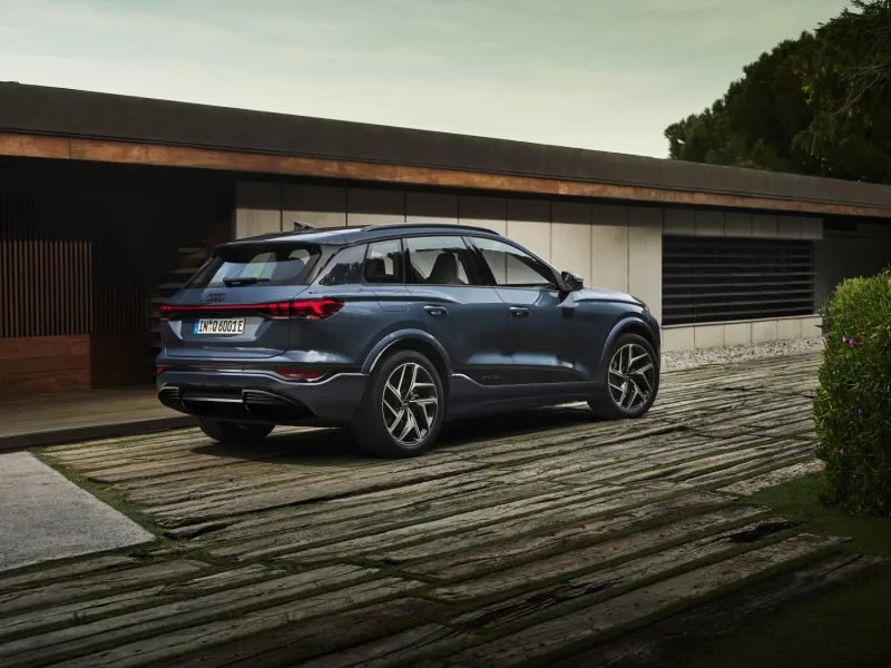 Audi Q6 e-tron | 2024