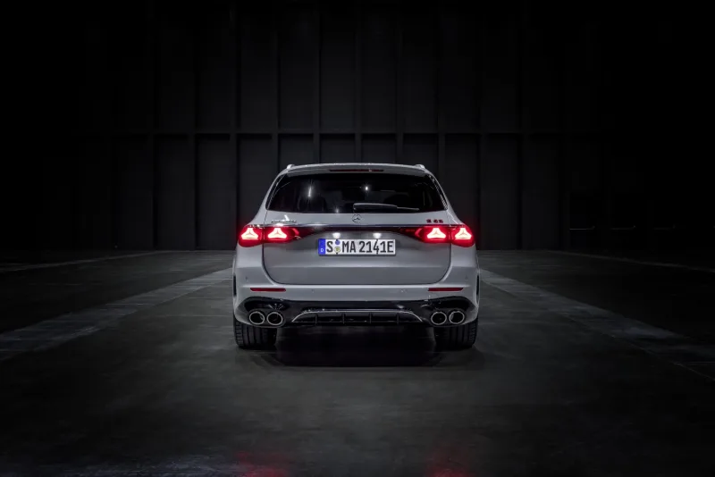 Mercedes-AMG E 53 HYBRID 4MATIC kombi | 2024