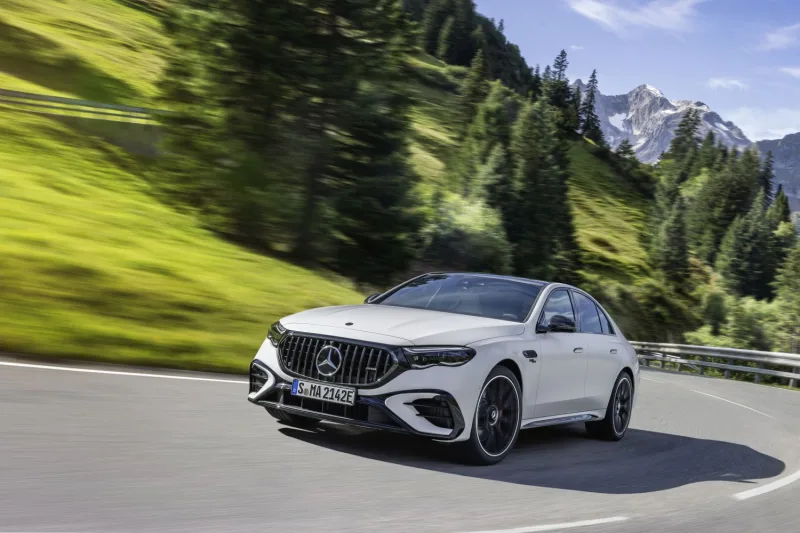 Mercedes-AMG E 53 HYBRID 4MATIC sedan | 2024