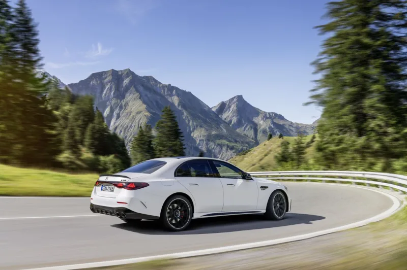 Mercedes-AMG E 53 HYBRID 4MATIC sedan | 2024