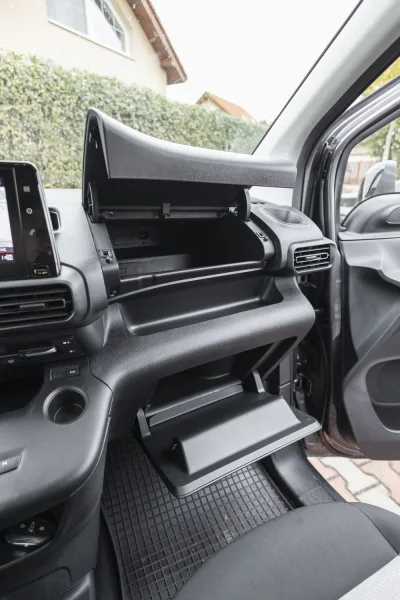 Test Citroën Berlingo M Profi+ 1.5 BlueHDi EAT8 96 kW (2024)