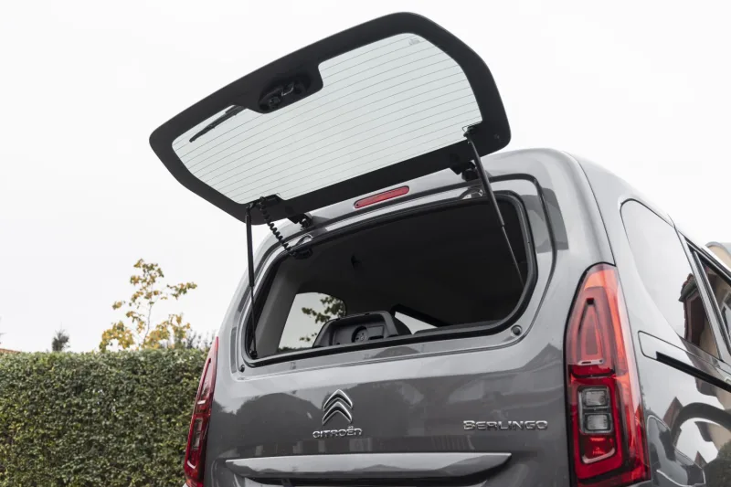 Test Citroën Berlingo M Profi+ 1.5 BlueHDi EAT8 96 kW (2024)