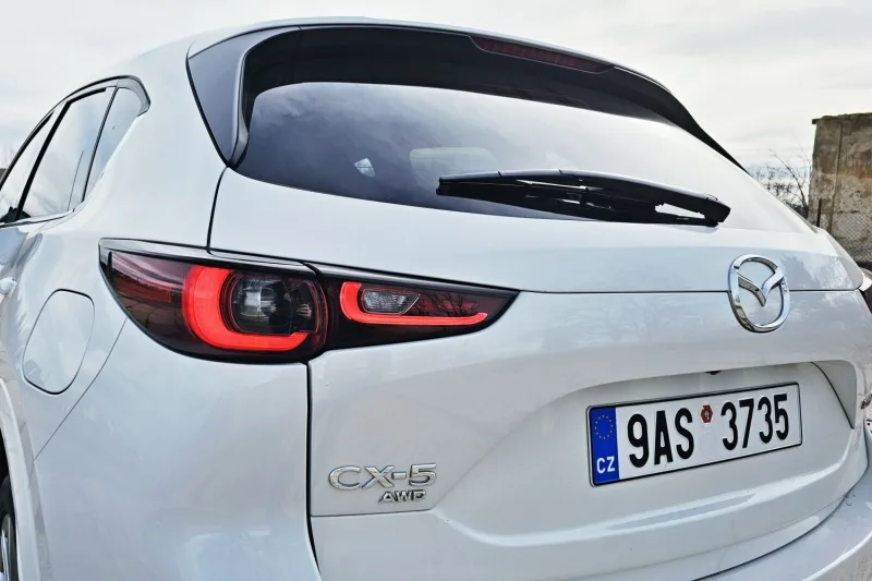Test Mazda CX-5 e-Skyactiv G194 (2024)