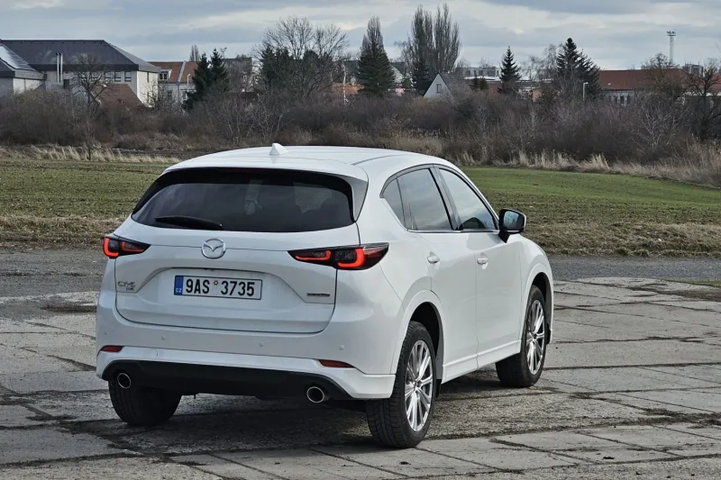 Test Mazda CX-5 e-Skyactiv G194 (2024)