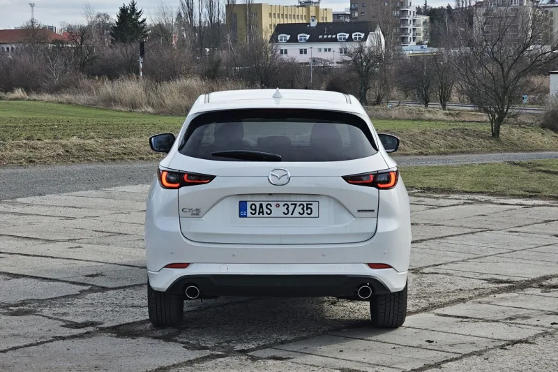 Test Mazda CX-5 e-Skyactiv G194 (2024)