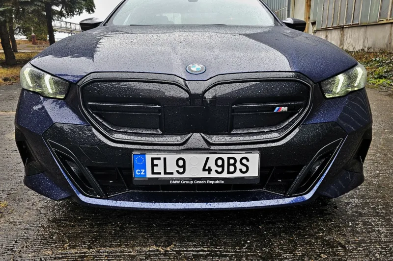 Test BMW i5 M60 xDrive | elektromobil (2024)