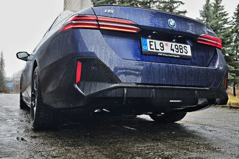 Test BMW i5 M60 xDrive | elektromobil (2024)