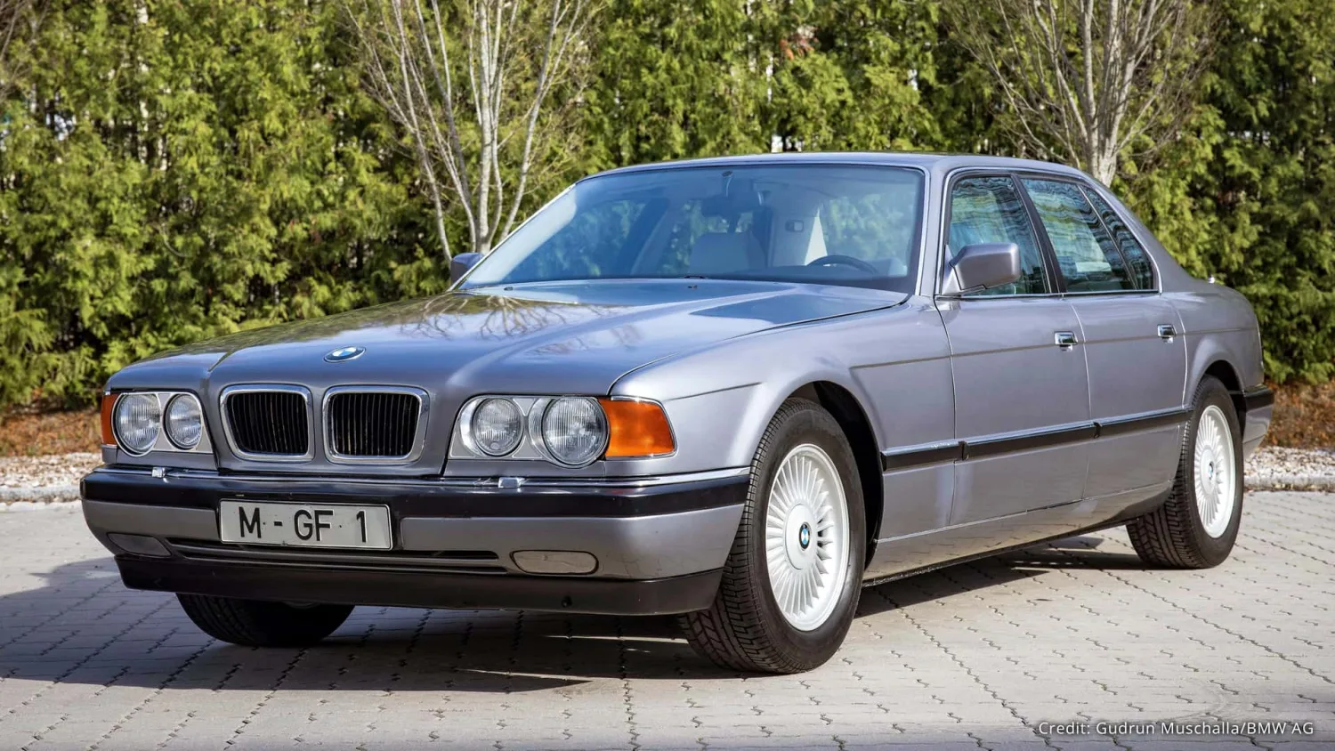 BMW 750iL Goldfisch | 1990
