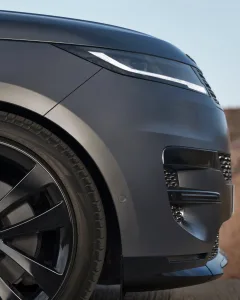 Range Rover Sport Stealth Pack | 2024