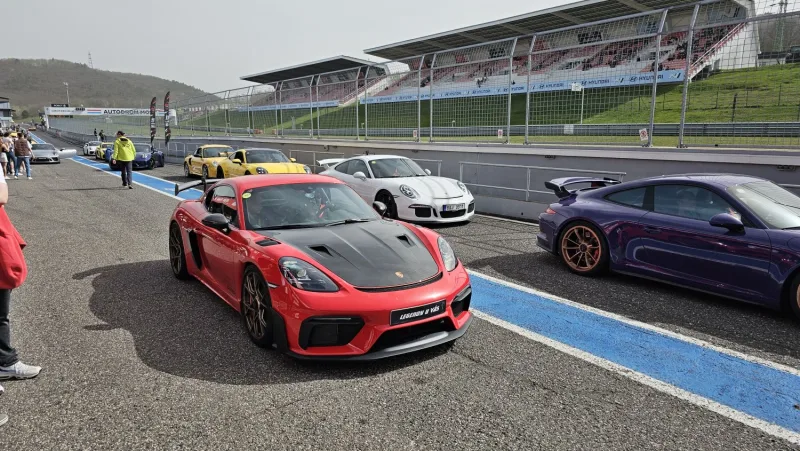 Porsche Day na okruhu v Mostě | 2024