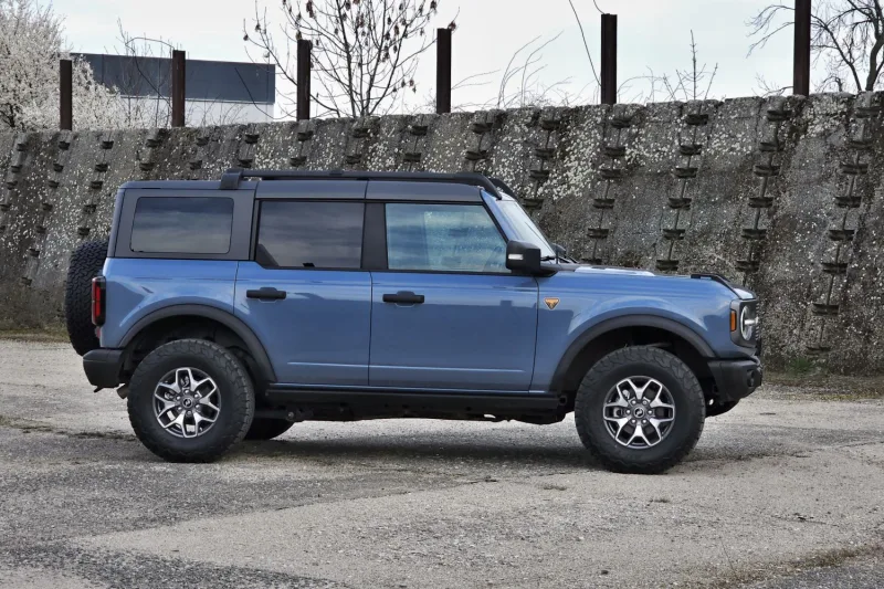 Test Ford Bronco Badlands 2.7 EcoBoost V6 Twin-Turbo (2024)